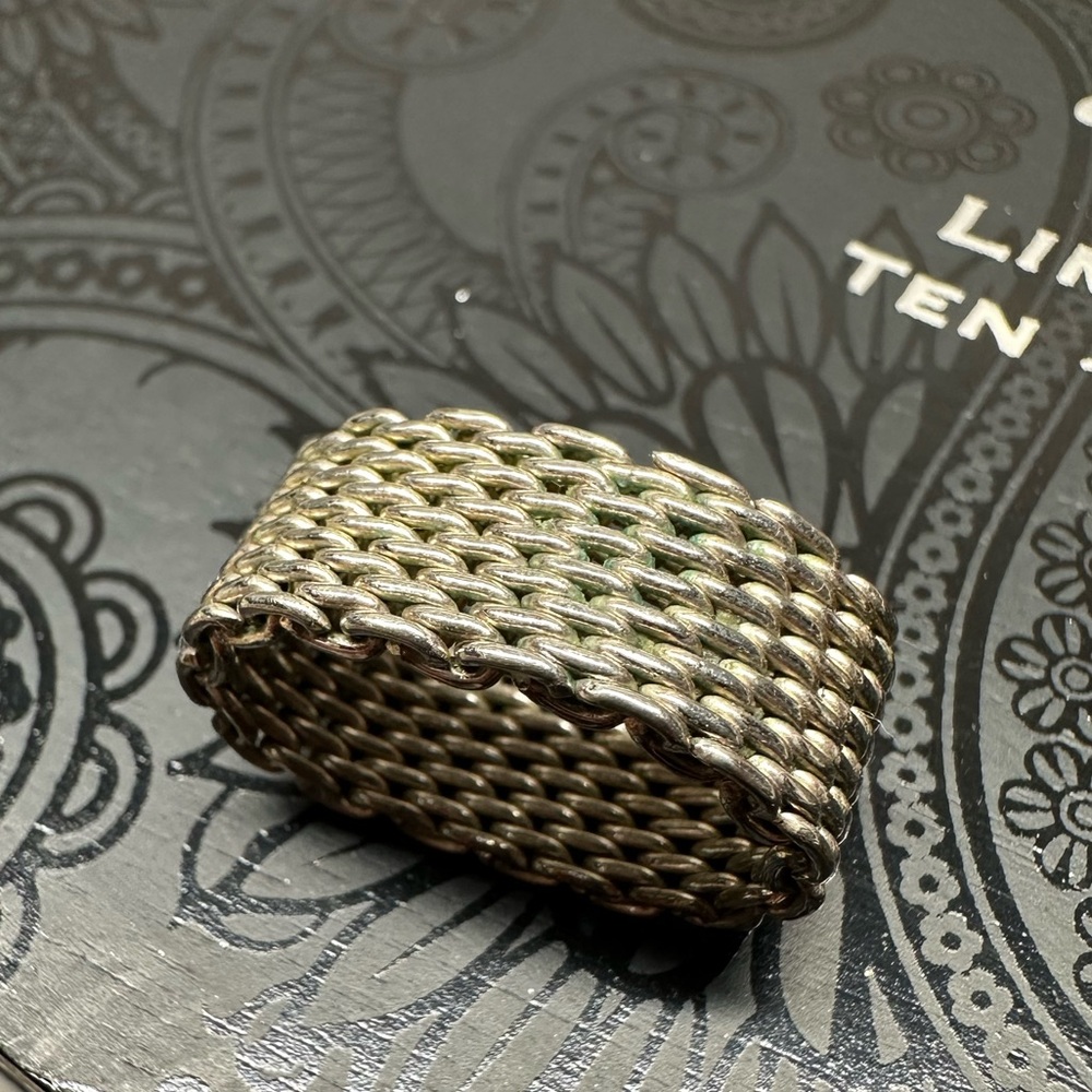 Woven‎ Silver Flexible Sz 8 Men's Ring
